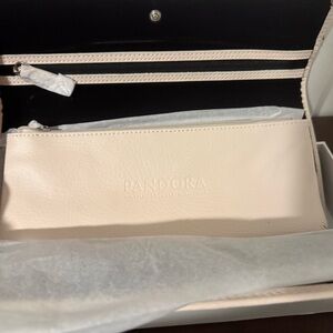 Pandora Light Pink/Cream